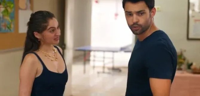 Турецкий сериал Лейла 39 серия