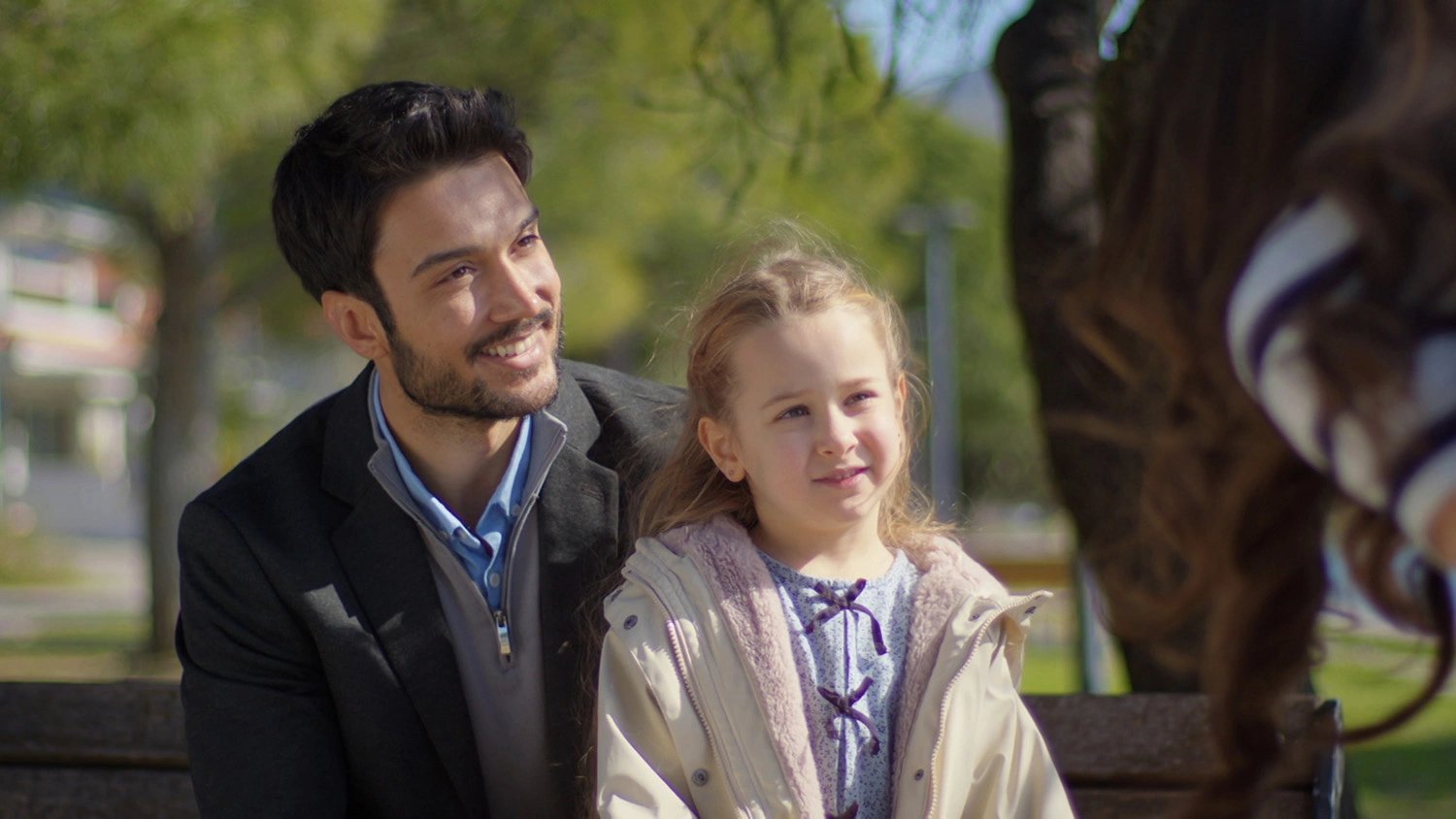 кадр из сериала "Узник любви"