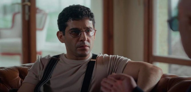 Турецкий сериал Молот и роза: Бехзат Ч. 18 серия