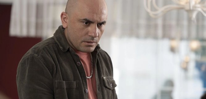 Турецкий сериал Они есть 28 серия