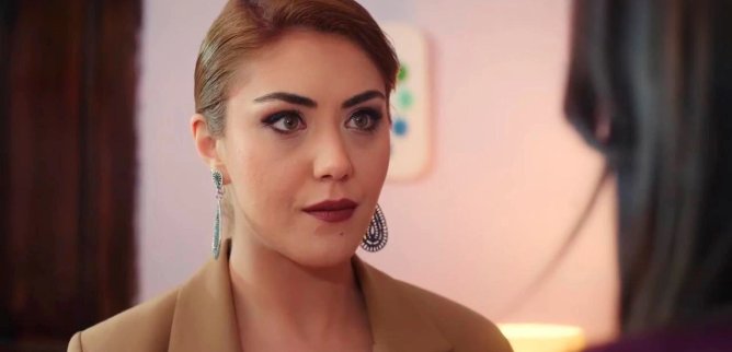 Турецкий сериал Преданный 25 серия