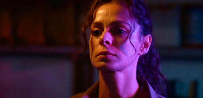 Турецкий сериал Подозрительный 1 серия