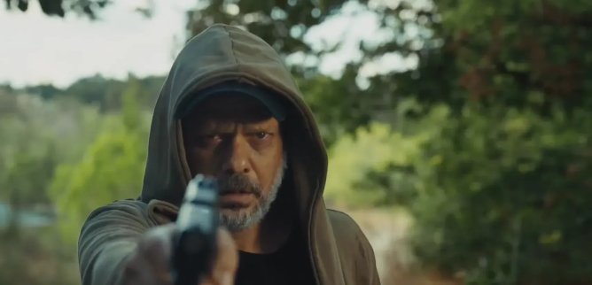 Турецкий сериал Опасные улицы 720 серия