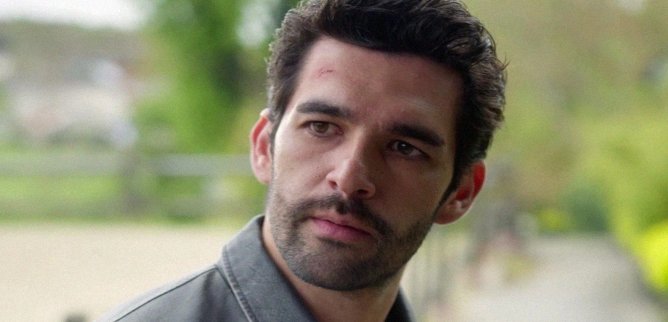 Турецкий сериал Любовь вне времени 16 серия