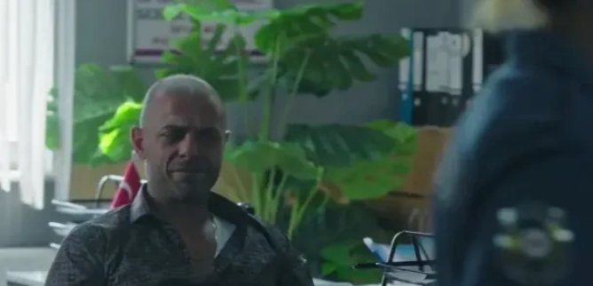 Турецкий сериал Столкновение 2024 68 серия