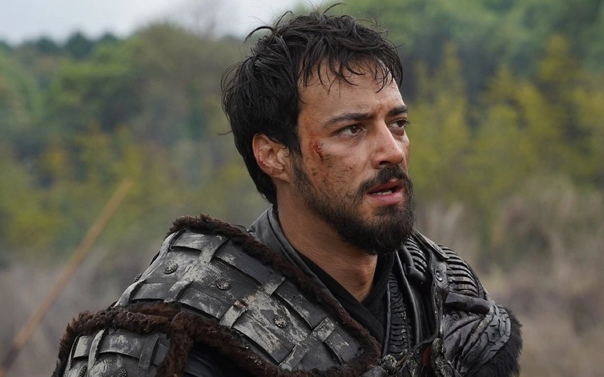 кадр из сериала "Основание Орхан"