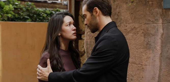 Турецкий сериал Беззащитные 33 серия