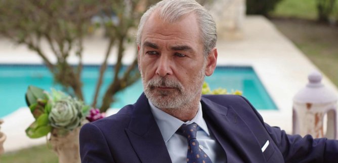 Турецкий сериал Заключенный любви 38 серия