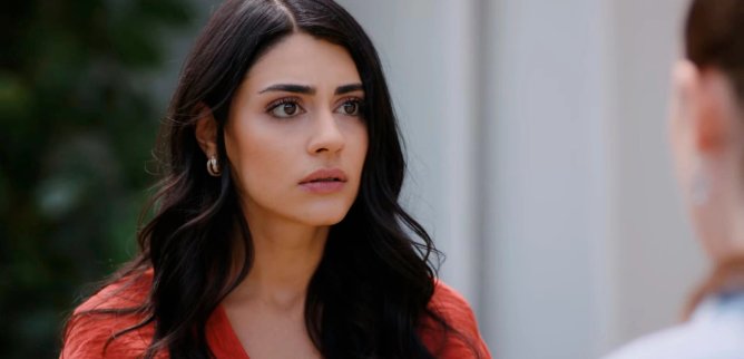 Турецкий сериал Невеста 241 серия