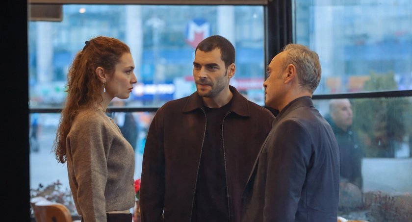 кадр из сериала "Наследник"