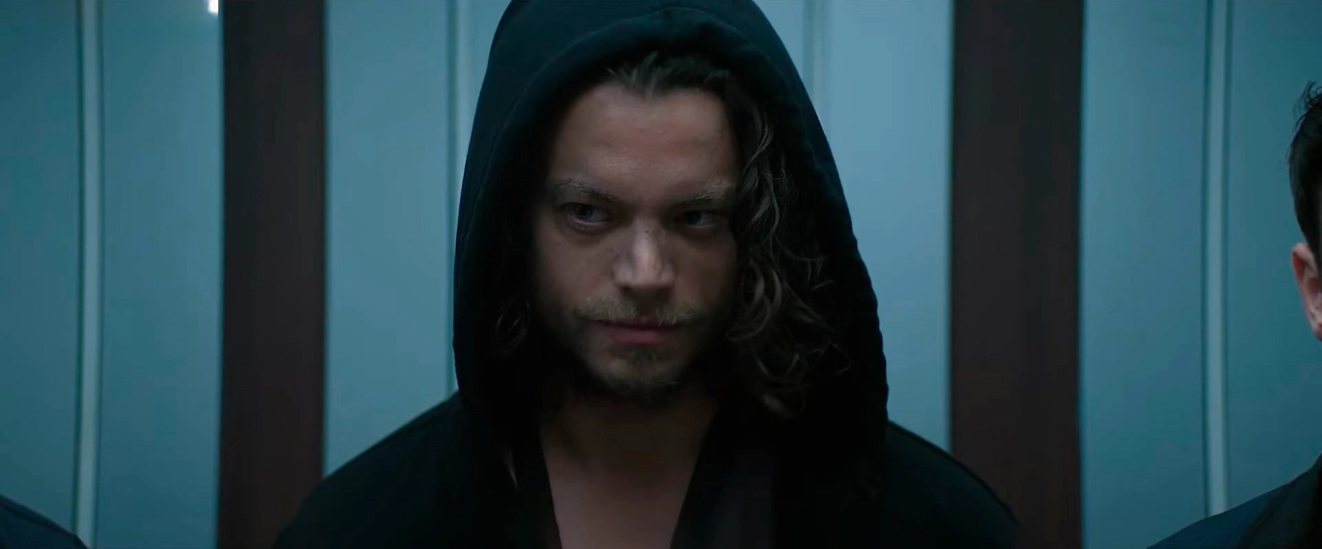 кадр из сериала "Персона"