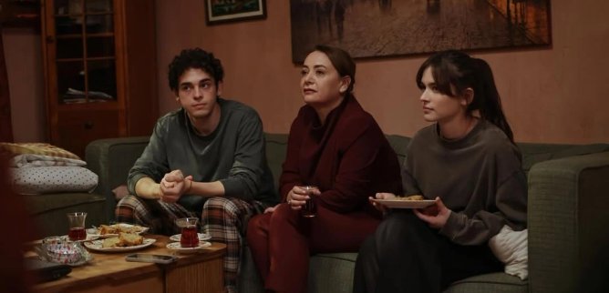 Турецкий сериал Сердцебиение 7 серия