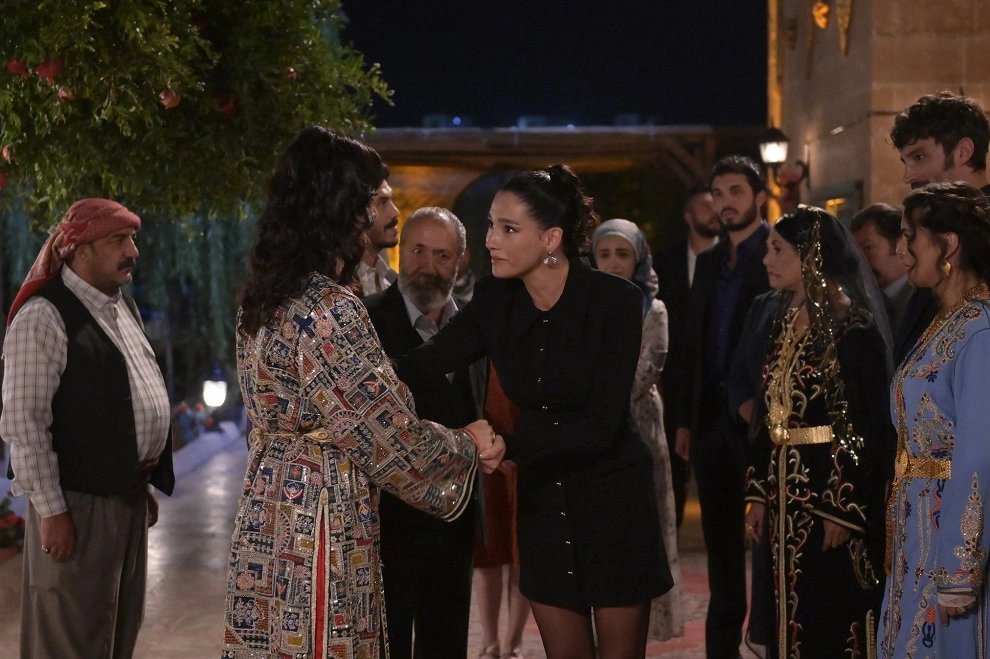 Ещё кадр из сериала "Преемник"