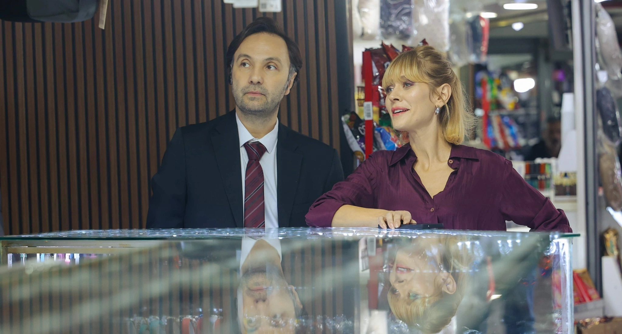 кадр из сериала "Наследник"