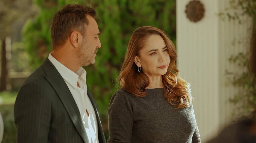 кадр из сериала "Сердцебиение"