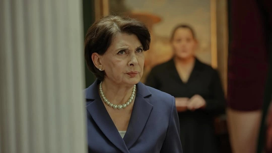 кадр из сериала "Сердцебиение"