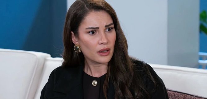 Турецкий сериал Клюквенный щербет 111 серия