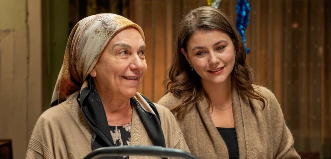 Турецкий сериал Гора сердца 192 серия