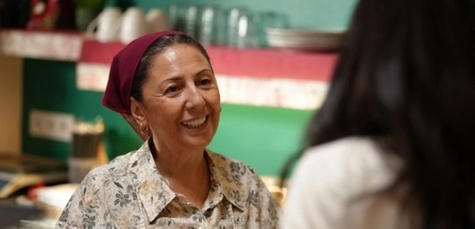 Турецкий сериал Я её мама 2 серия