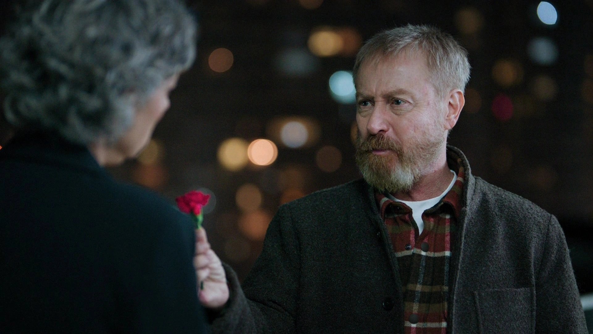 кадр из сериала "Любовь и слезы"