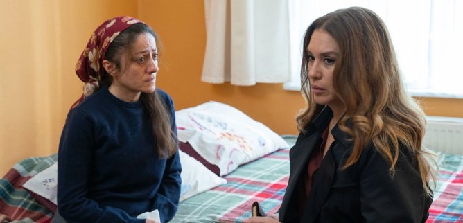 Турецкий сериал Клюквенный щербет 112 серия