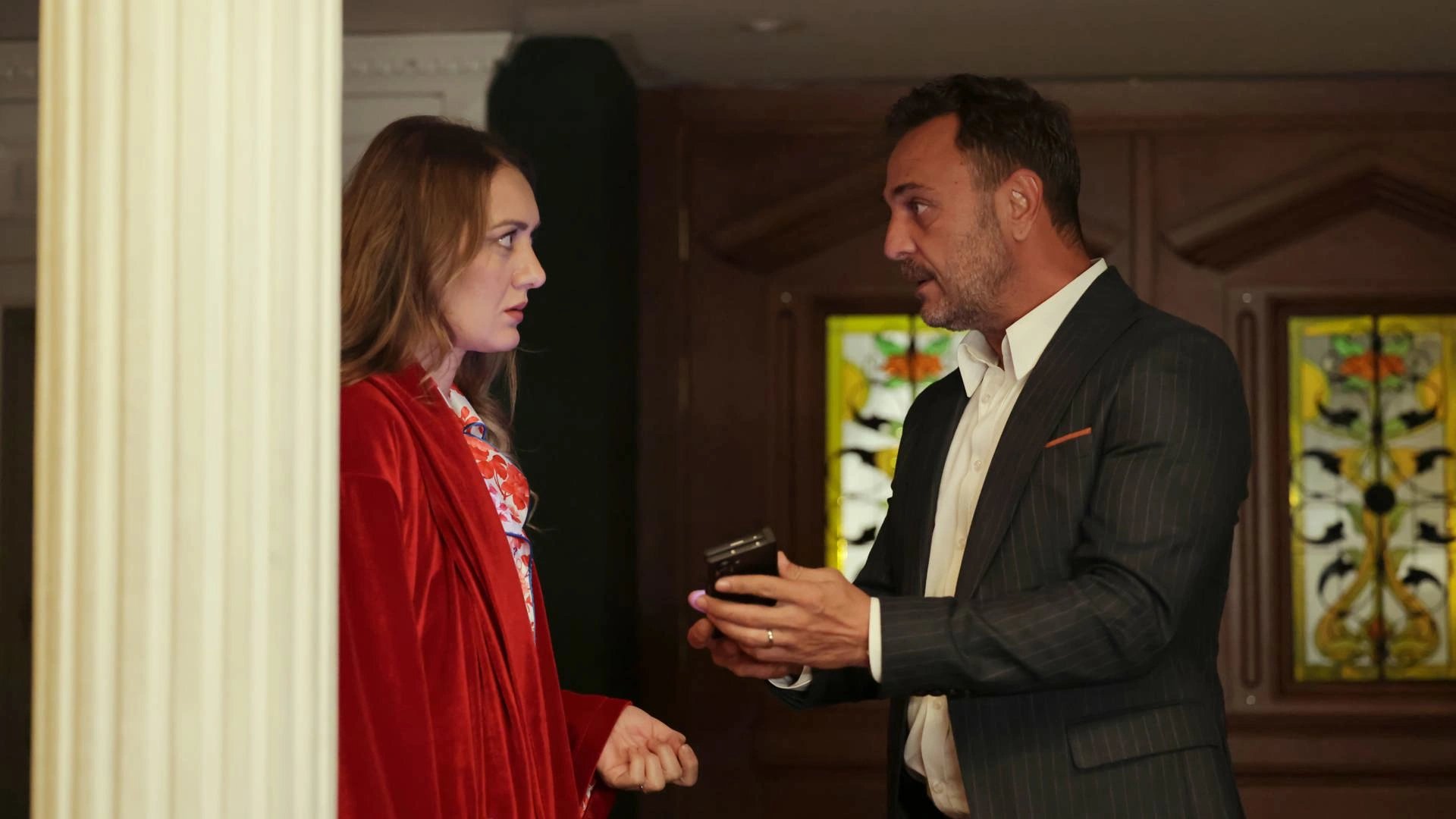 кадр из сериала "Сердцебиение"