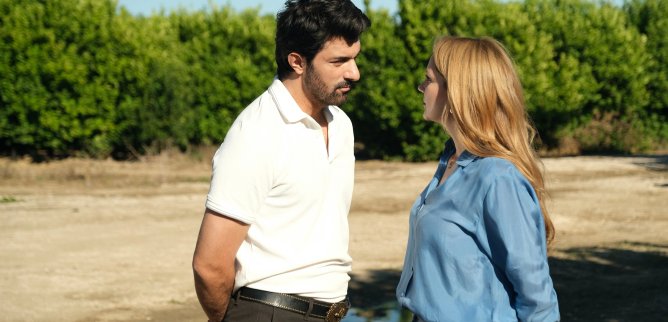 Турецкий сериал Плодородные земли 2 серия