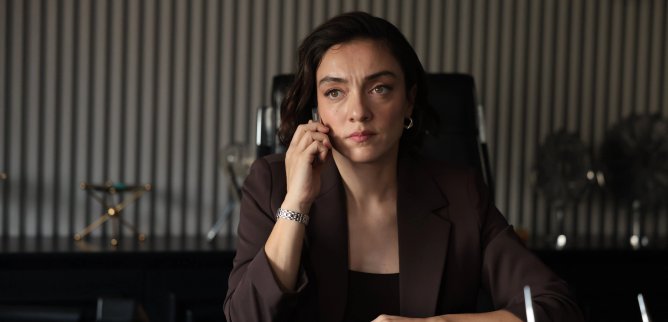 Турецкий сериал Если король проиграет 26 серия