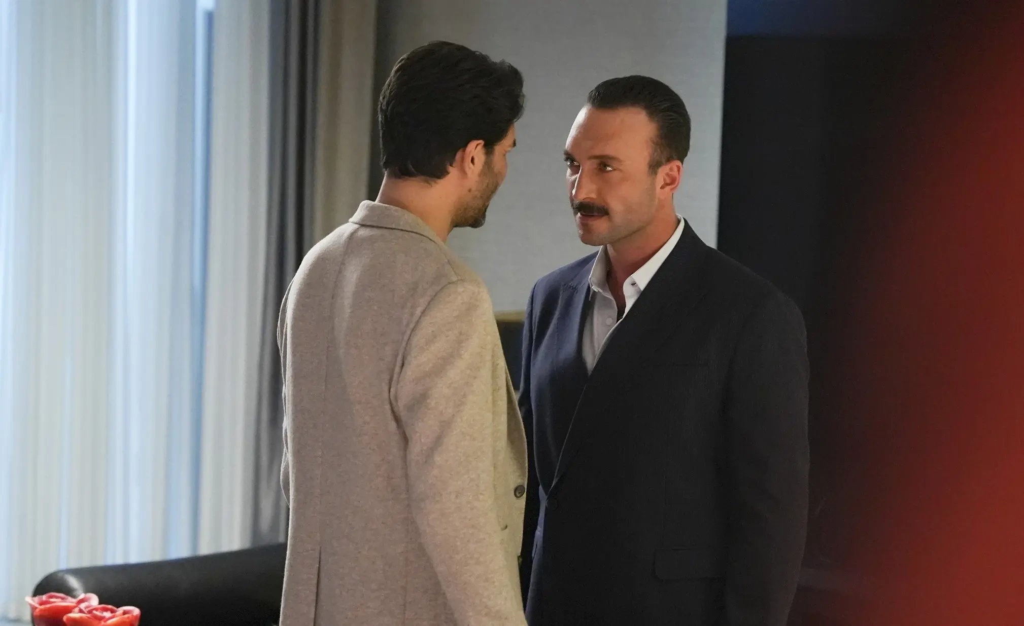 кадр из сериала "Мечта Эшрефа"