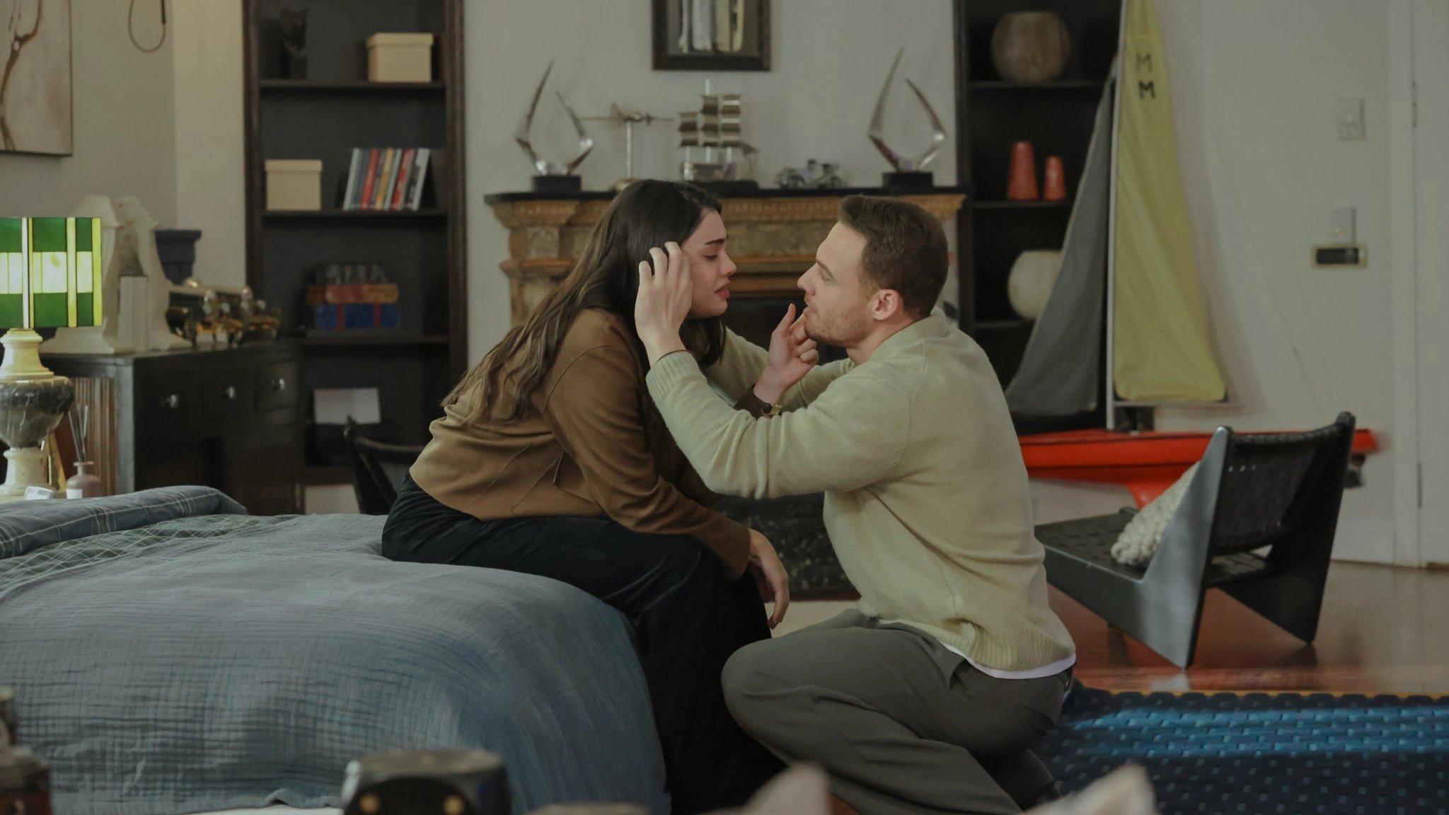 кадр из сериала "Сердцебиение"