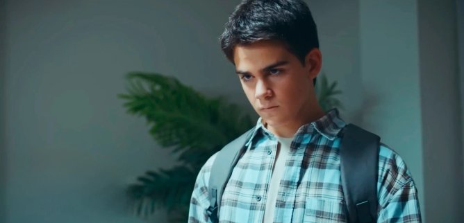 Турецкий сериал Кодовое имя Ласточка 64 серия