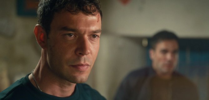 Турецкий сериал Ты тот, кого я люблю 1 серия