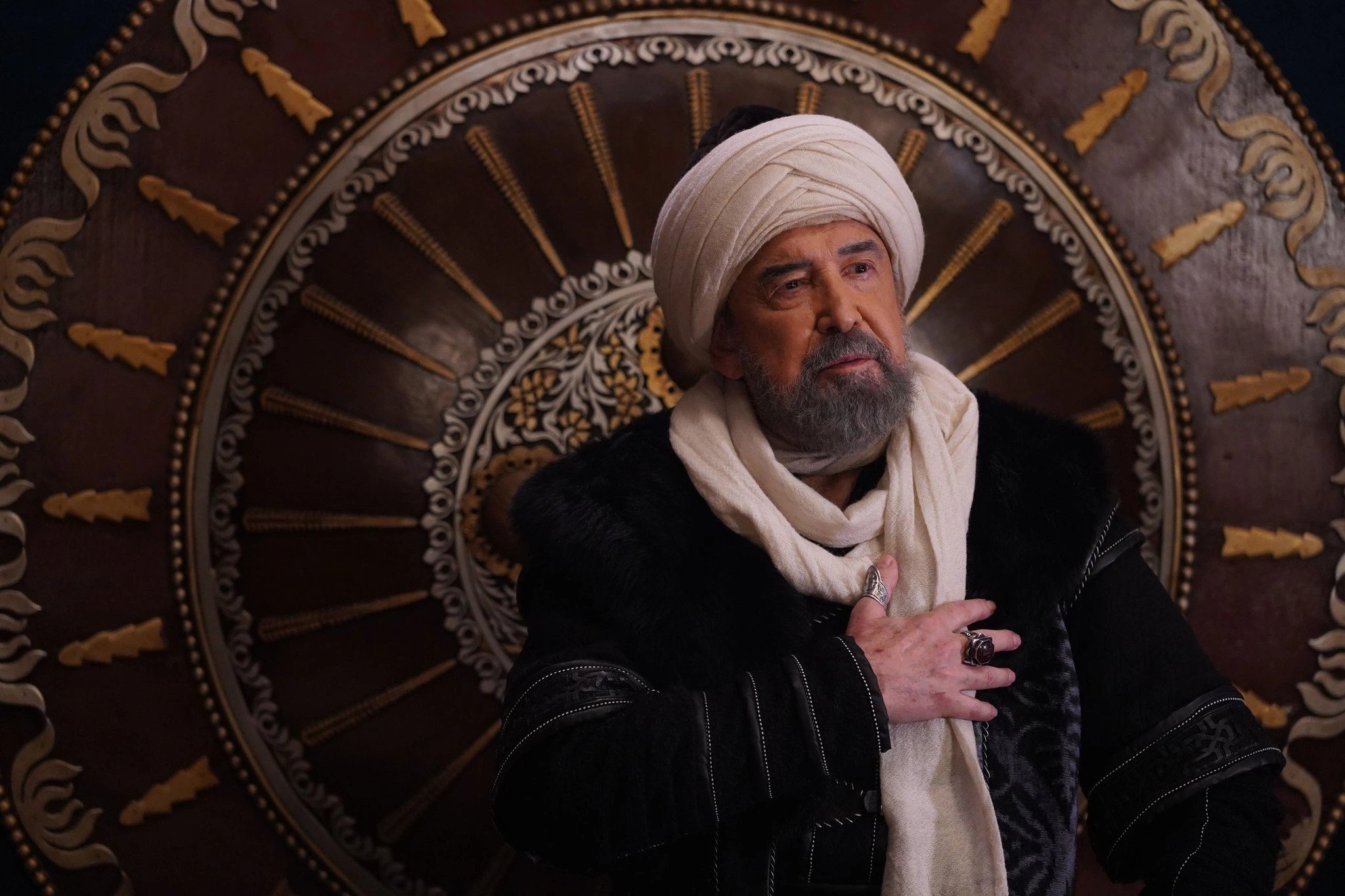 кадр из сериала "Основание Орхан"