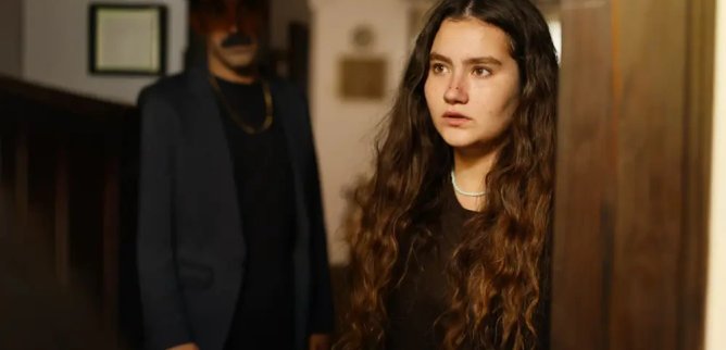 Турецкий сериал Беззащитные 40 серия