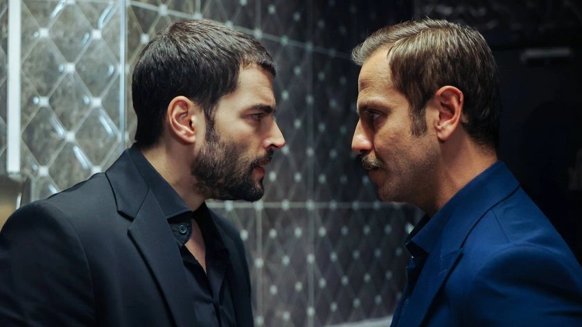 кадр из сериала «Наследник»