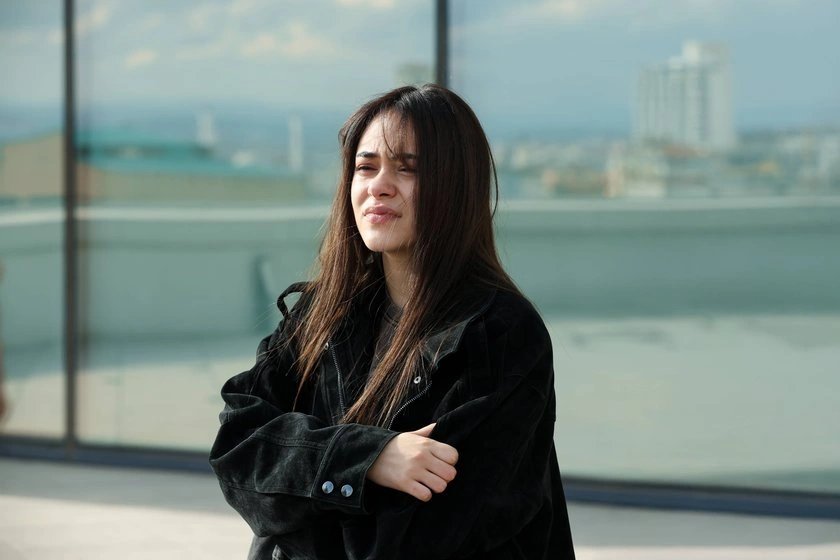 кадр из сериала "Бахар"