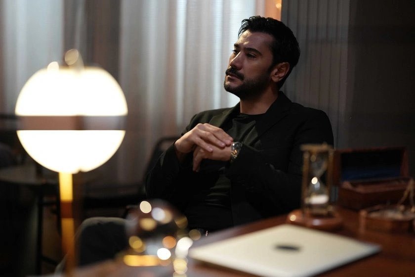 кадр из сериала "Словно сон"