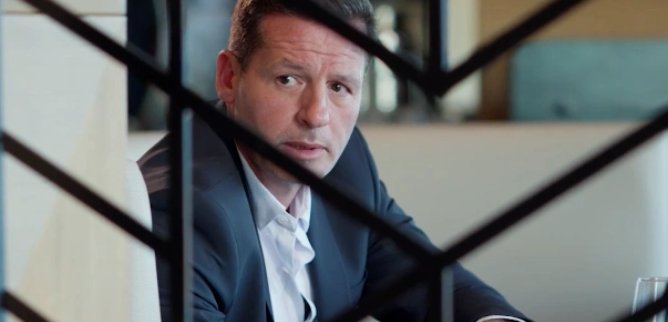 Турецкий сериал Скованный любовью, пленённый законом 59 серия