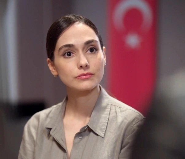 Кадр из Скованный любовью, пленённый законом