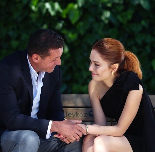 Кадр из Скованный любовью, пленённый законом