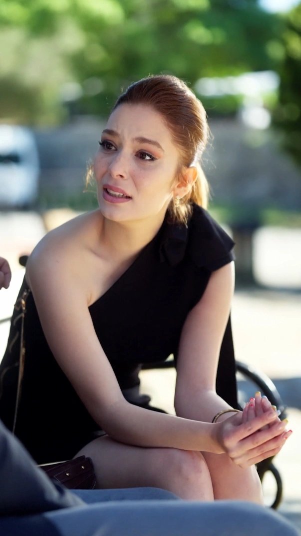 Кадр из Скованный любовью, пленённый законом