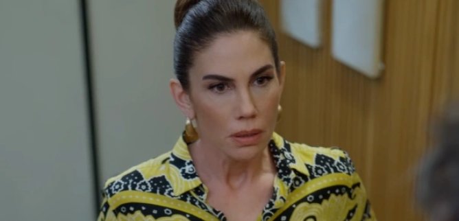 Турецкий сериал Любовница и жена против мужа 50 серия