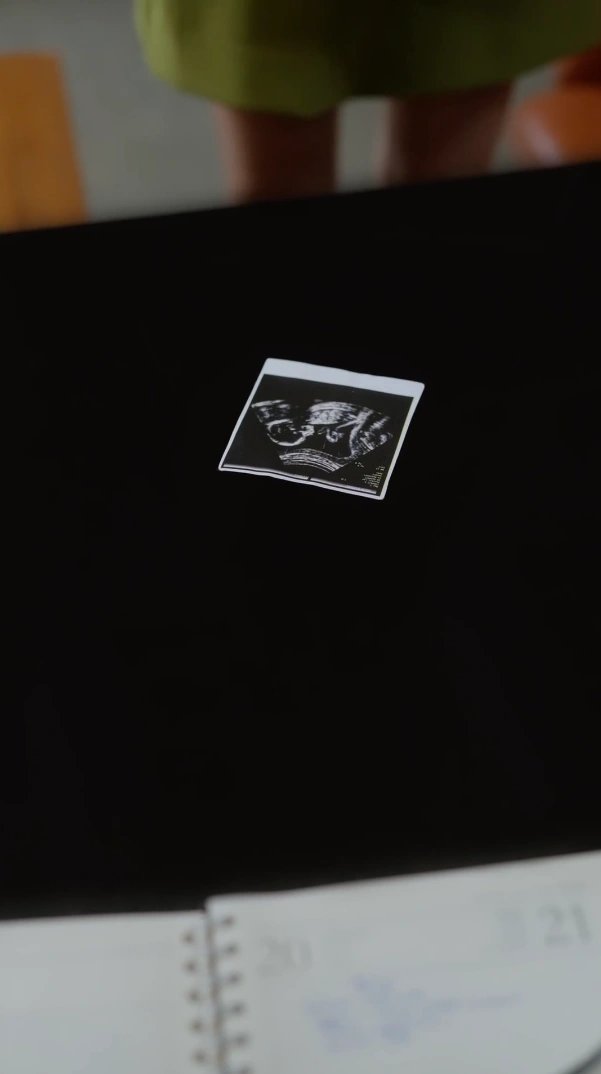 Кадр из Любовница и жена против мужа