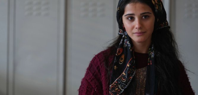 Турецкий сериал Ты тот, кого я люблю 1 серия