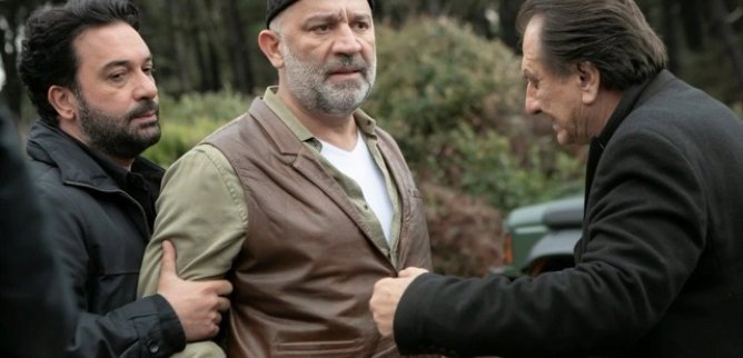 Турецкий сериал Опасные улицы 731 серия