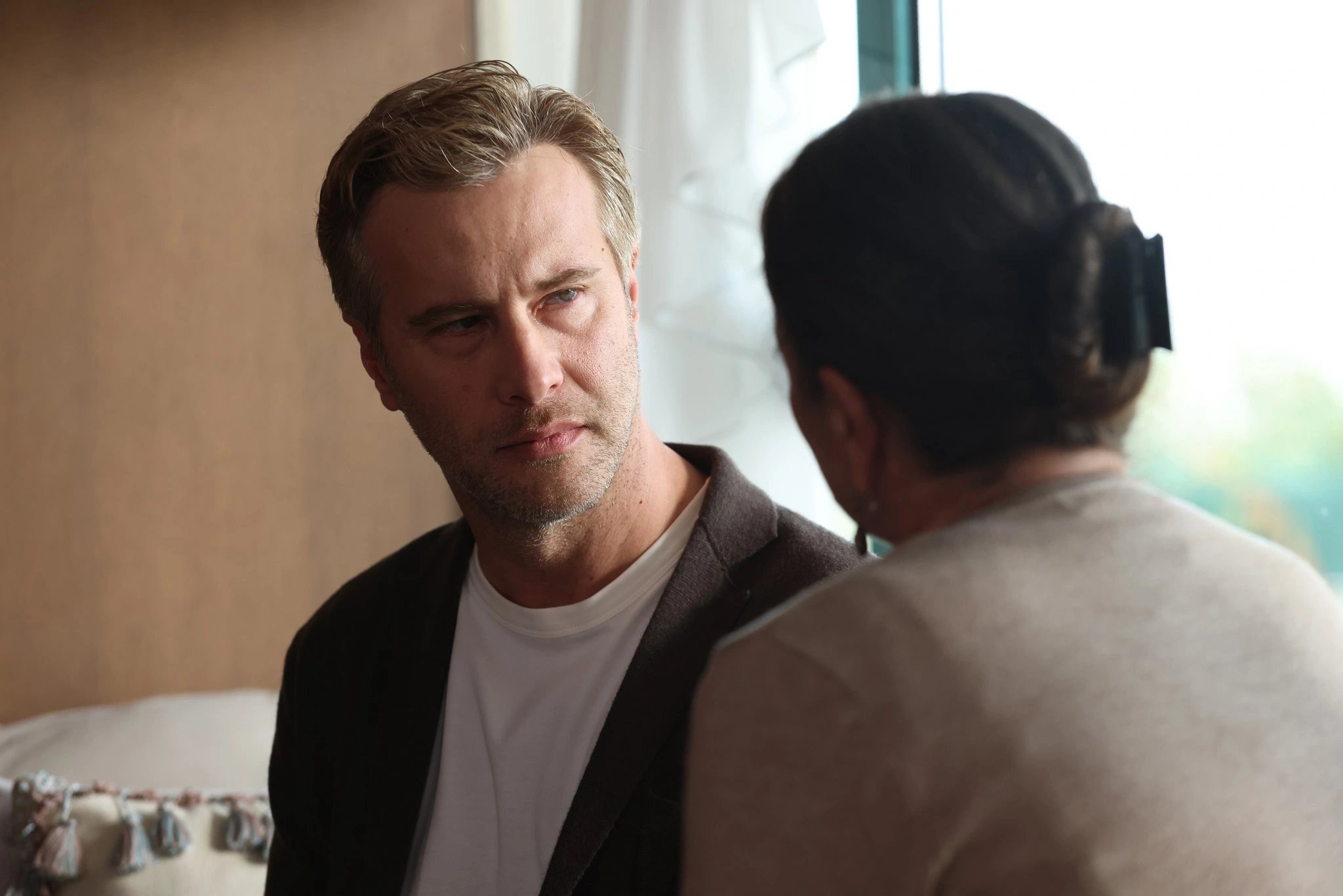 кадр из сериала "Я Леман"