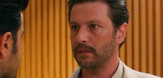 Турецкий сериал Украла его у жены, пока проверяла на верность 55 серия