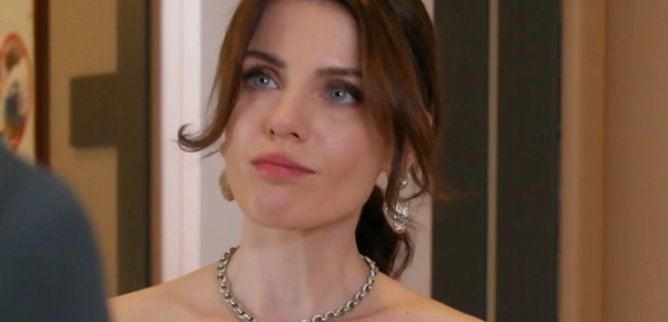 Турецкий сериал Украла его у жены, пока проверяла на верность 52 серия