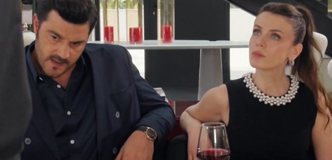 Турецкий сериал Украла его у жены, пока проверяла на верность 22 серия