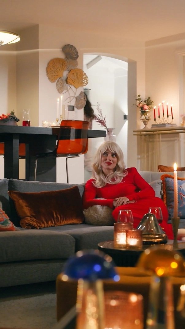 Кадр из Украла его у жены, пока проверяла на верность